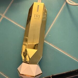 TriPollar VX2 Gold - Radio Frequency Skincare Device